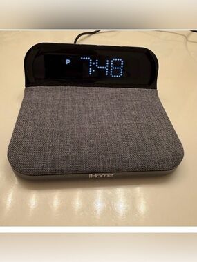 iHome Alarm Clock and Phone Charger Grey and Black Digital Battery Backup